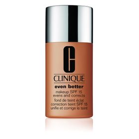 CLINIQUE Even Better Fond de teint éclat correction teint SPF 15 - Mocha