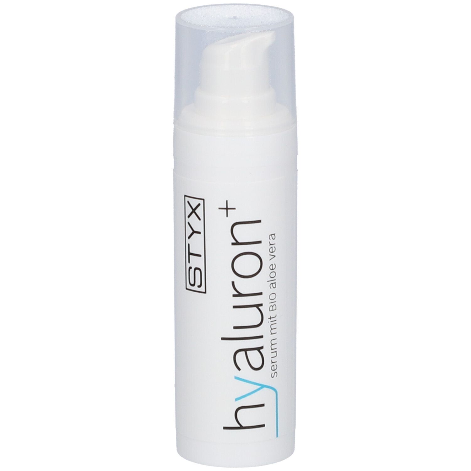 Flacon de sérum blanc avec pompe et bouchon transparent. Inscription : hyaluron+ Serum mit Bio Aloe vera. Marque STYX.