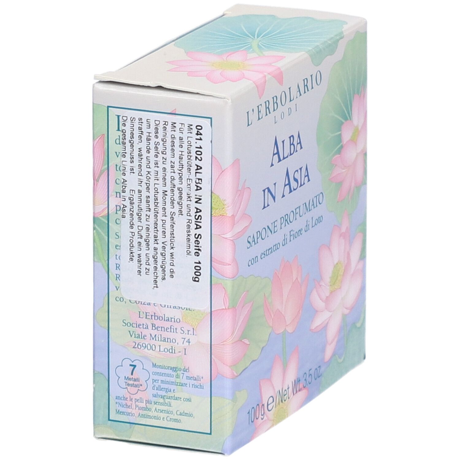 Boîte inclinée avec fleurs de lotus roses et texte. Contient du savon parfumé. Inscription: L'Erbolario, Alba in Asia.