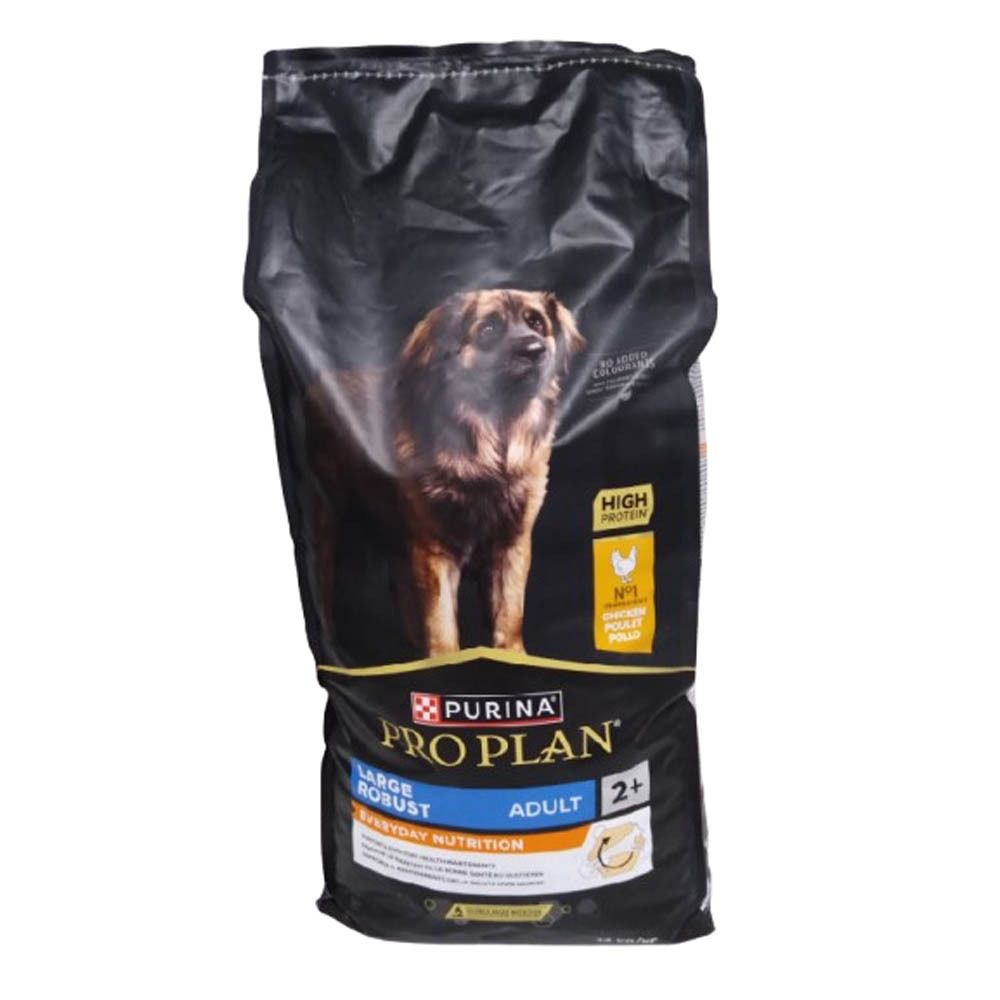 Sac noir avec chien. Inscription : Purina Pro Plan, Large Robust Adult 2+ Everyday Nutrition.