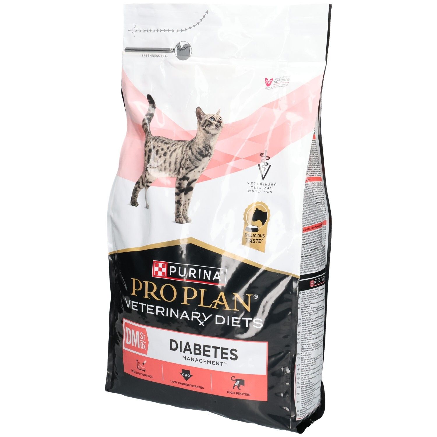 Sac de nourriture sèche pour chats. Inscription : PRO PLAN Veterinary Diets DM Diabetes Management. Image d'un chat.