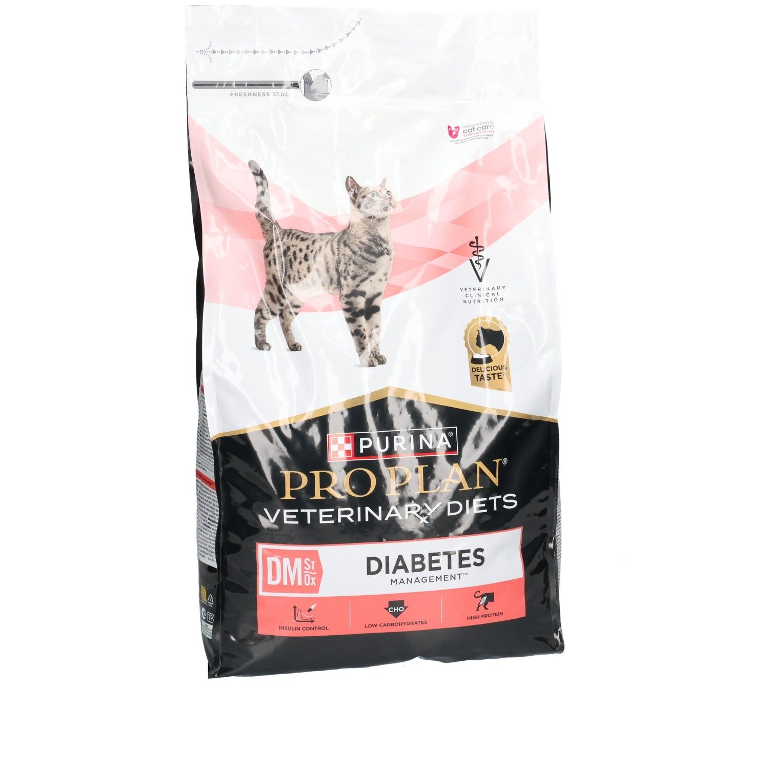 Sac de nourriture sèche pour chats. Inscription : PRO PLAN Veterinary Diets DM Diabetes Management. Image d'un chat.