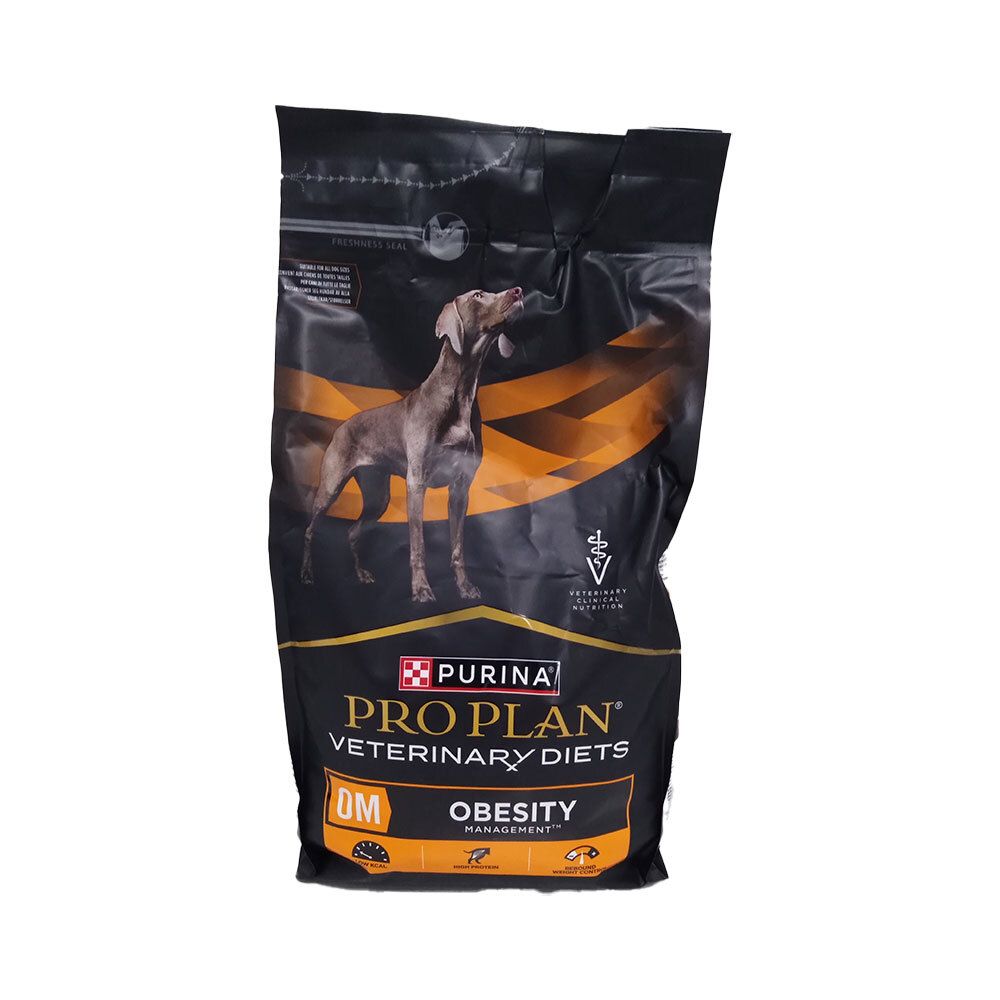 Sac noir avec chien et texte. Contient Pro Plan Veterinary Diets OM Obesity Management.