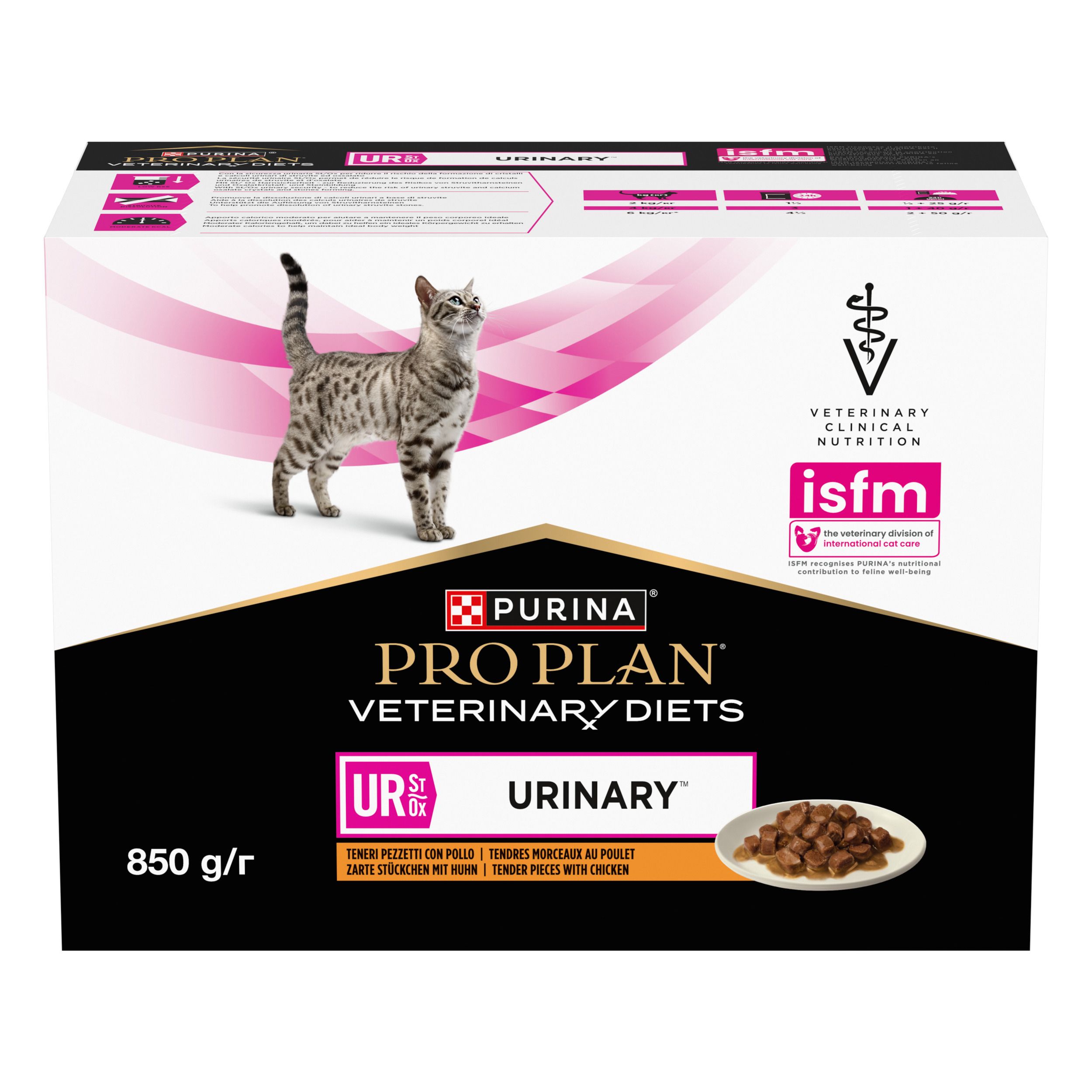Boîte en carton avec chat. Inscription : PRO PLAN VETERINARY DIETS UR URINARY. 850 g/r.