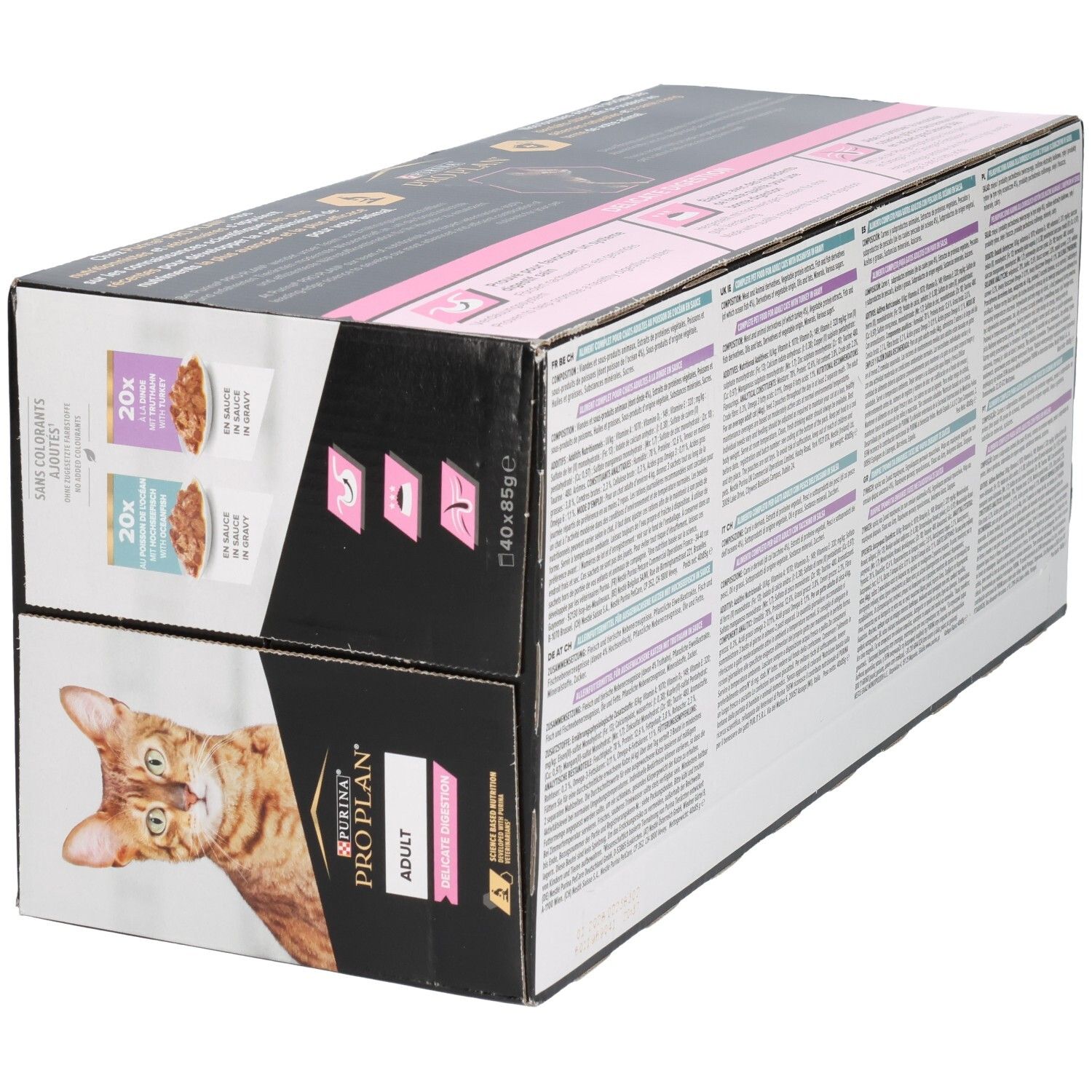 Boîte en carton avec texte. Inscriptions Pro Plan, chat, 20x sachets, logo isfm. Éléments roses et noirs.