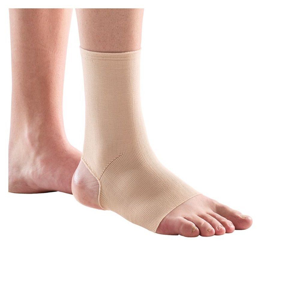 Attelle de cheville beige sur une jambe. Conception ouverte pour les orteils. Matière côtelée. Pour la jambe droite.