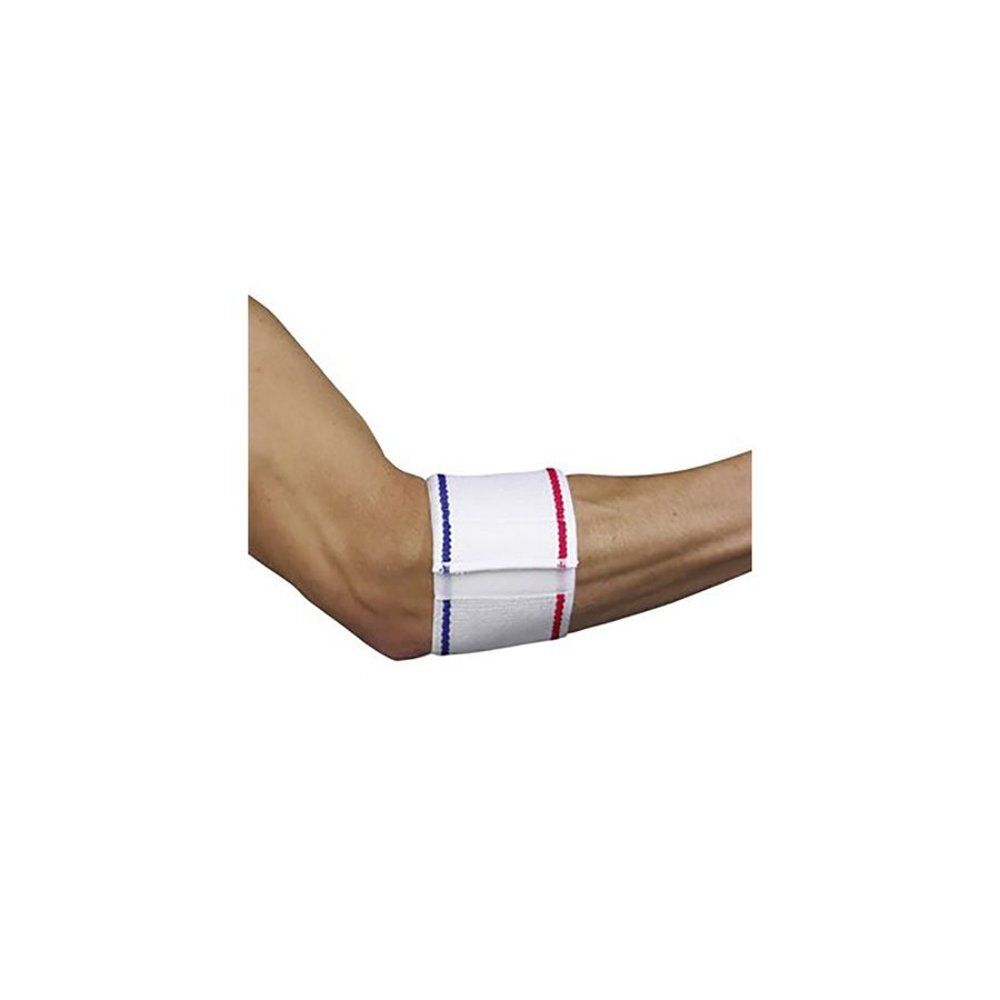 Jambes d'une femme portant des bas de compression couleur chair, assise sur une surface blanche.
