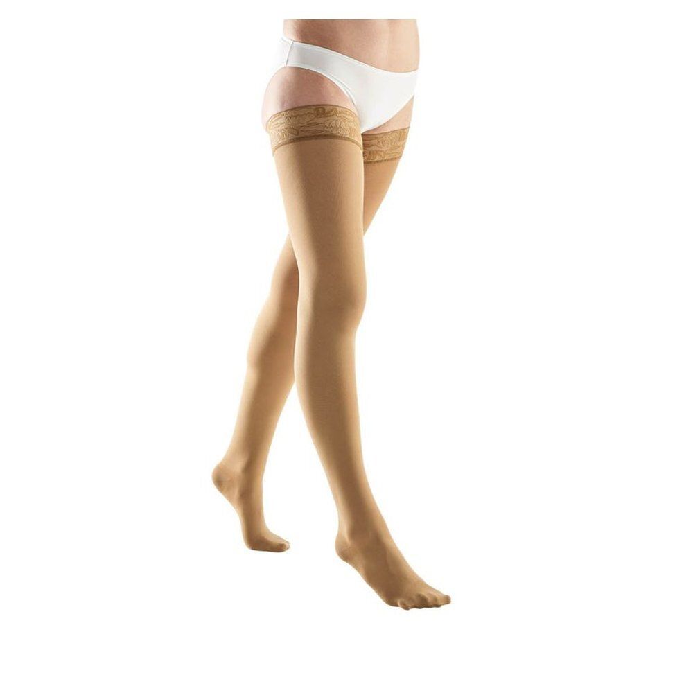 Emballage de Bota tovarix 20/Ii Lady Sock Agh +P Natur Small. Illustration du produit et femme.