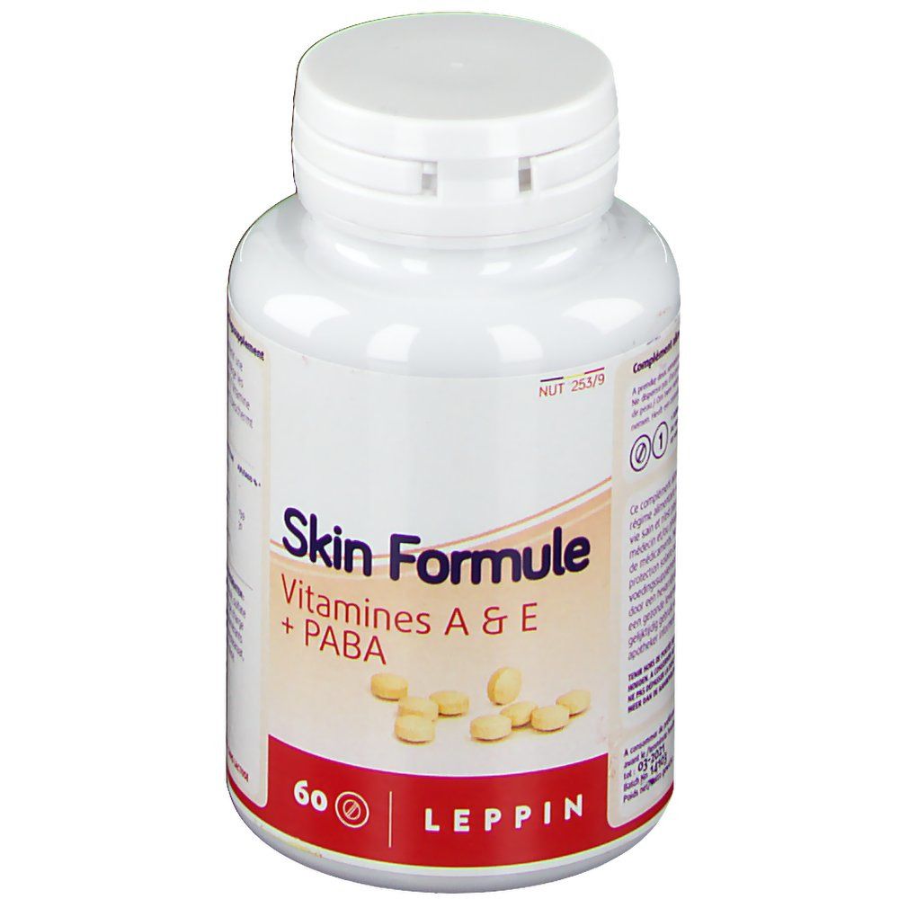 Flacon blanc avec capsules. Inscription: Skin Formule, Vitamines A & E + PABA. 60 capsules. Marque: Leppin.