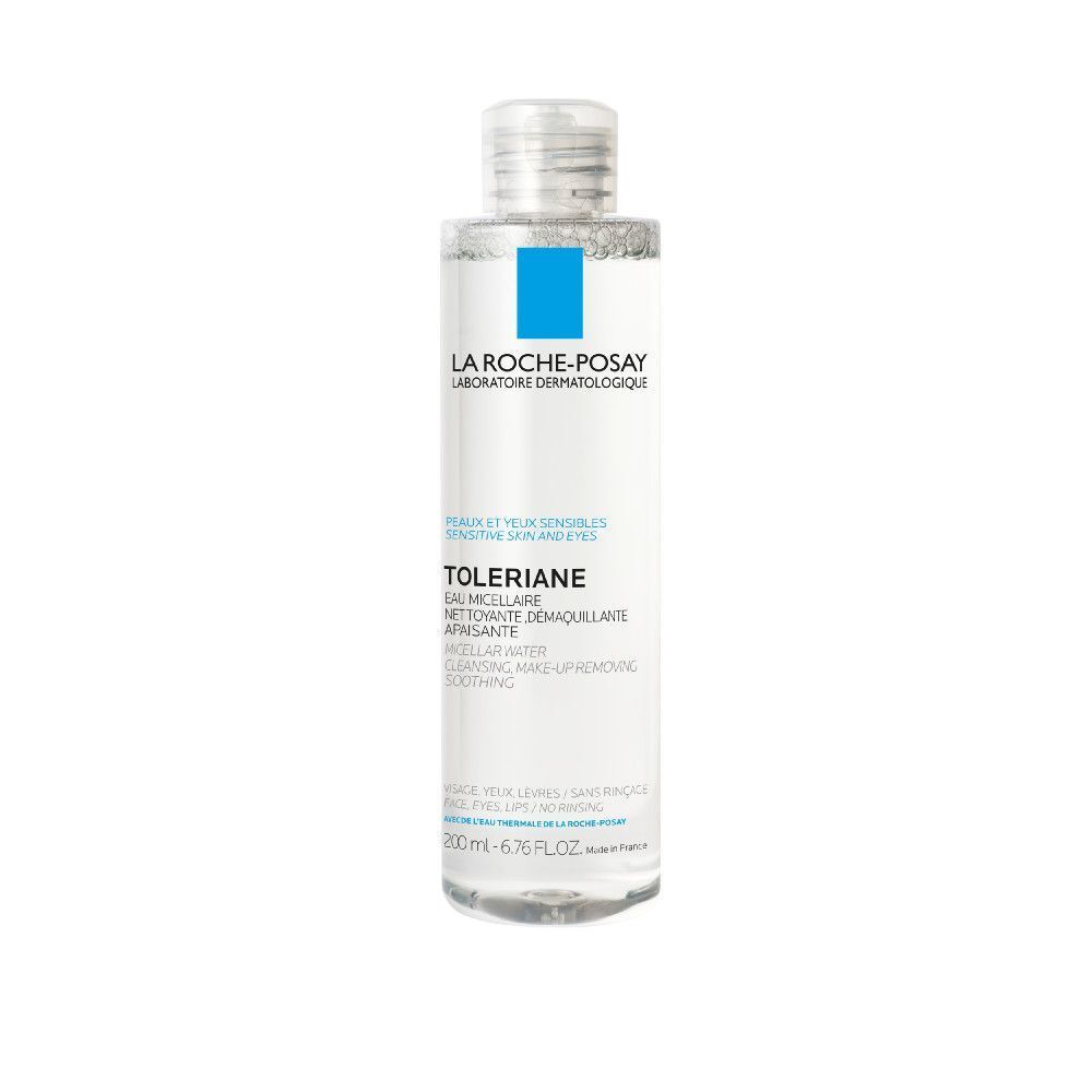 Flacon cylindrique transparent avec bouchon blanc. Inscription: La Roche-Posay, Toleriane, eau micellaire, 200ml.
