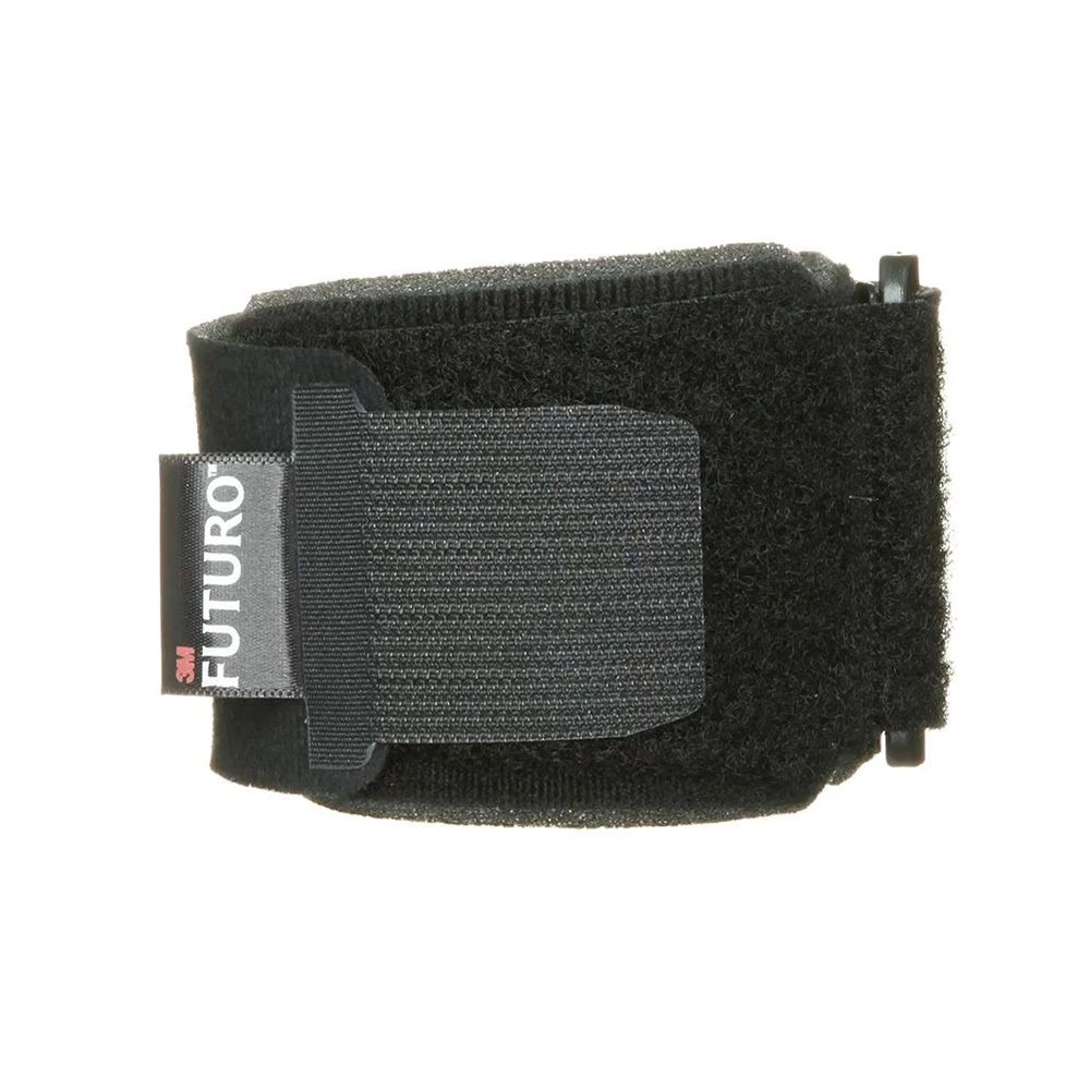 Boîte de bandage de coude 3M™ Futuro™ Sport. Femme avec raquette. Textes en allemand, néerlandais, français et italien.