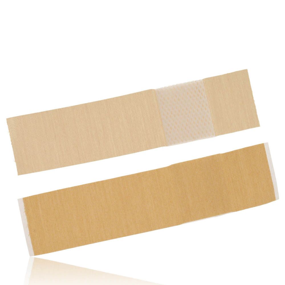 Deux pansements pour doigts. Beige, rectangulaire, avec coussinet central. Zones adhésives aux extrémités. Produit non emballé.