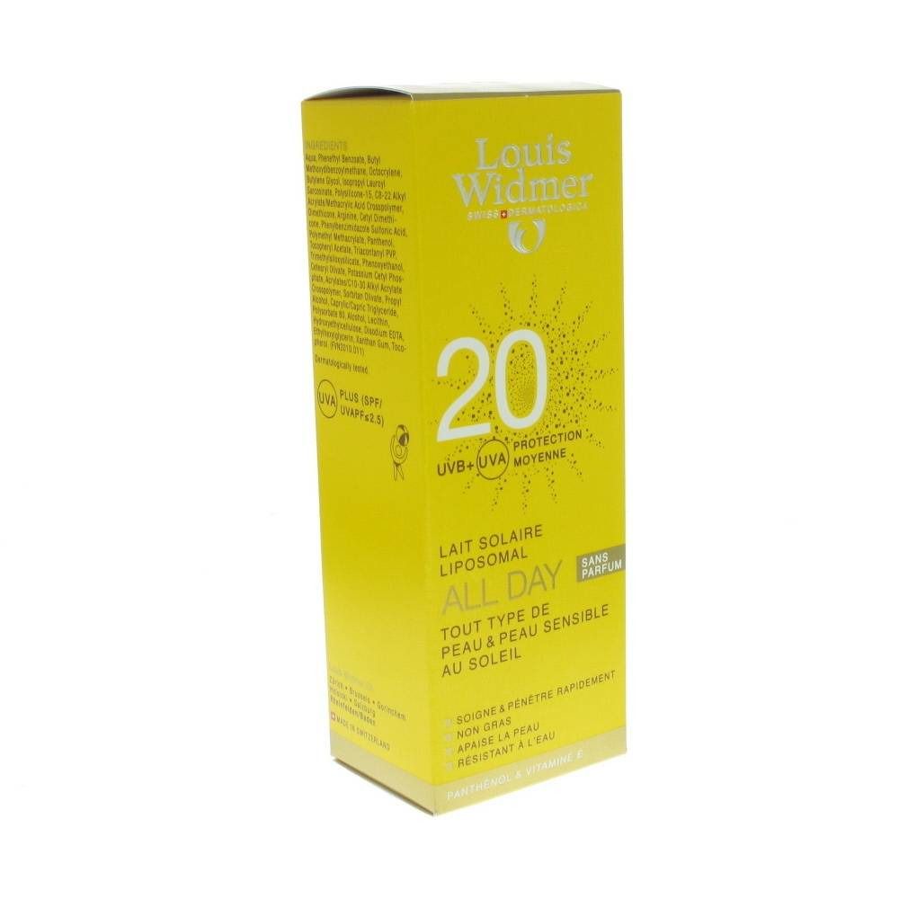 Boîte jaune avec informations produit. Inscription: Louis Widmer, 20, All Day, Lait Solaire Liposomal, sans parfum.