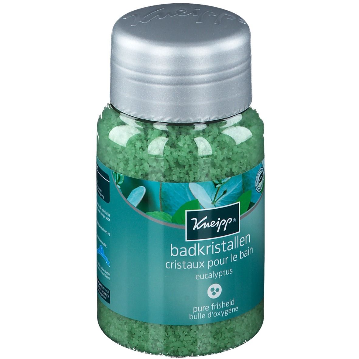Pot de cristaux de bain Kneipp Eucaliptus. Cristaux verts, couvercle argenté. Inscription: Badkristallen, Eucaliptus, pure frisheid, 500g.