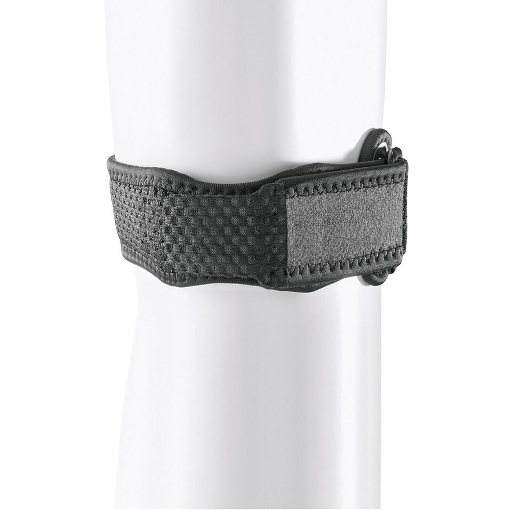 Emballage de l'attelle de genou sport Futuro™ 3M. Image du produit avec jambe et attelle.