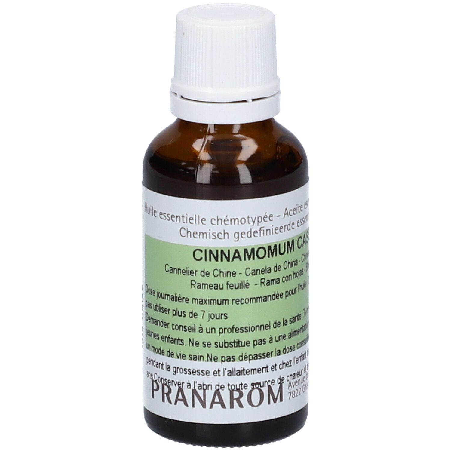 Flacon en verre brun avec bouchon blanc. Étiquette avec informations produit et logo PRANAROM. Contient de l'huile essentielle.