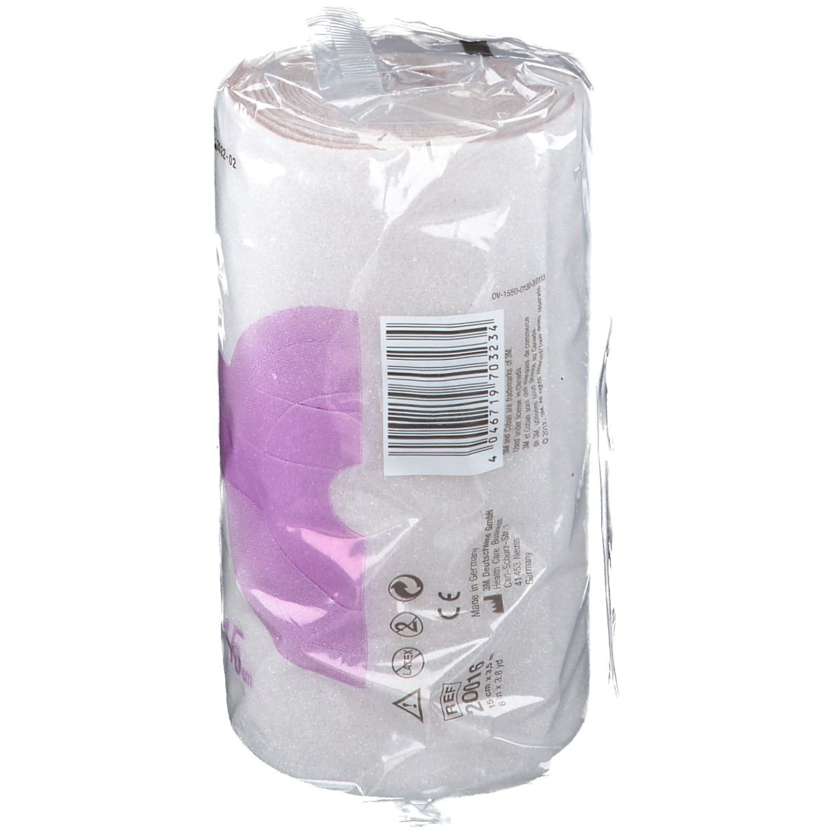 Bandage blanche emballée. Inscription : 3M Coban 2, système 2 couches, 15 cm.