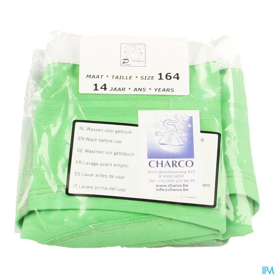 Culotte verte emballée. Inscriptions : Charco, taille 164, 14 ans. Instructions de lavage multilingues.