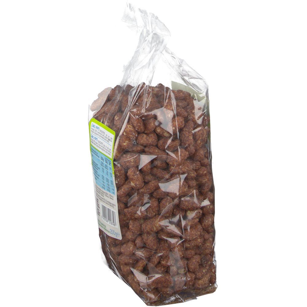 Vue latérale d'un sachet transparent de Choc Pops sans gluten. Le sachet est rempli de céréales brunes de forme irrégulière.