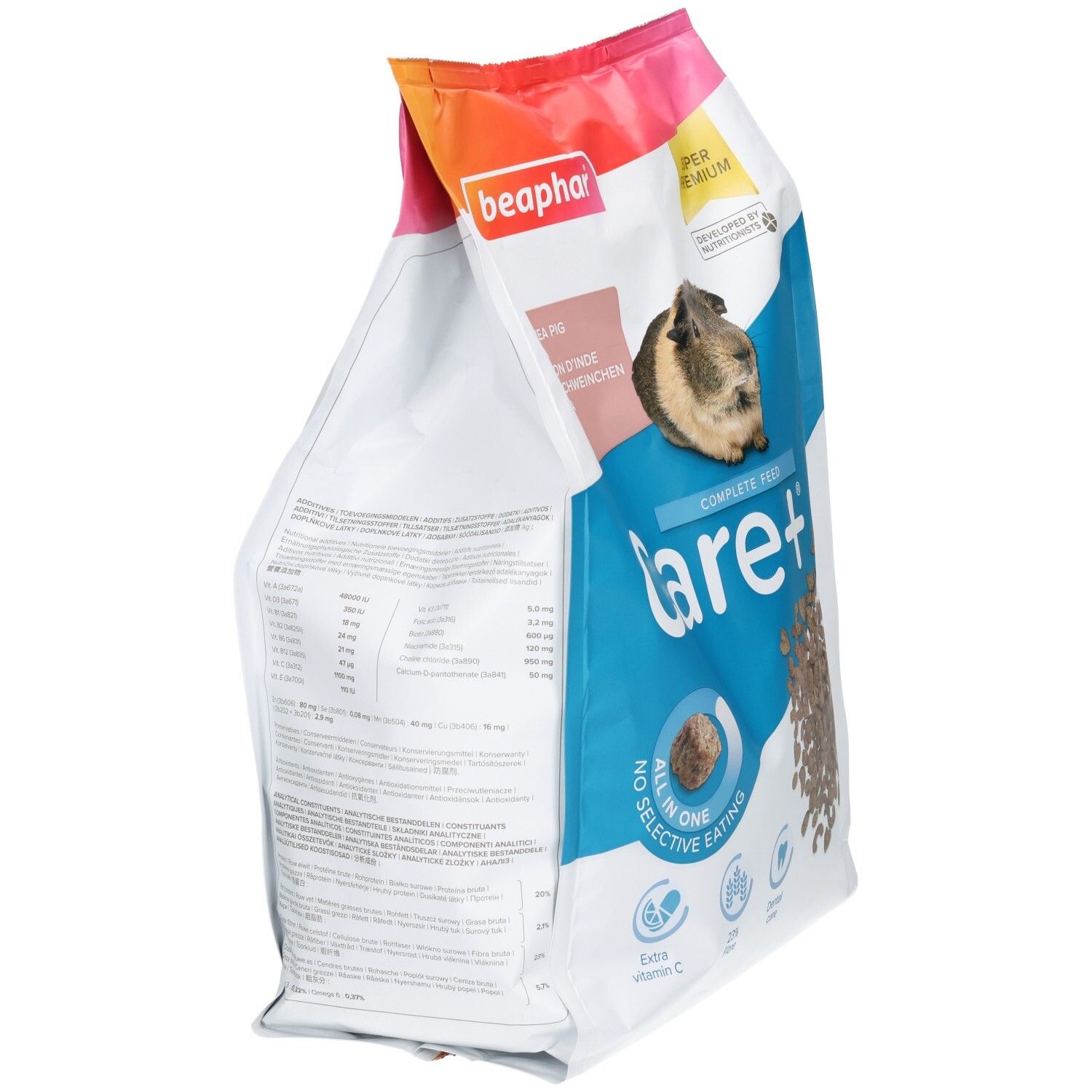 Arrière d'un sac de nourriture Beaphar Care+ pour cochons d'Inde, avec informations nutritionnelles.