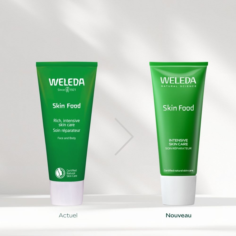 Produits Weleda Skin Food verts et blancs, entourés de feuilles et de fleurs.