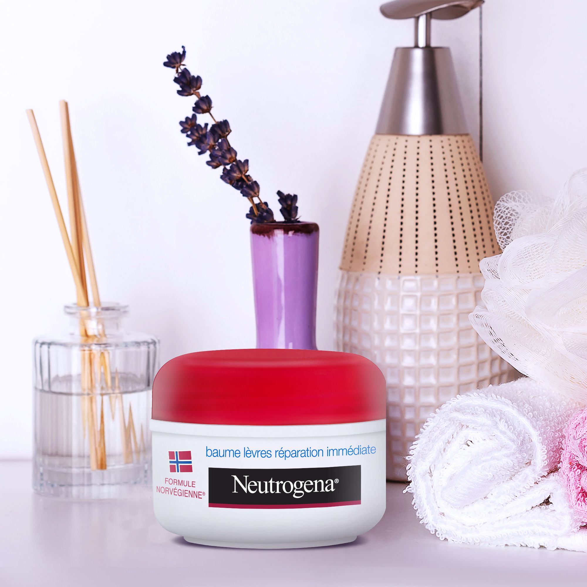 Neutrogena® Formule Norvégienne® Baume Réparateur Lèvres & Narines Pot 15 ml