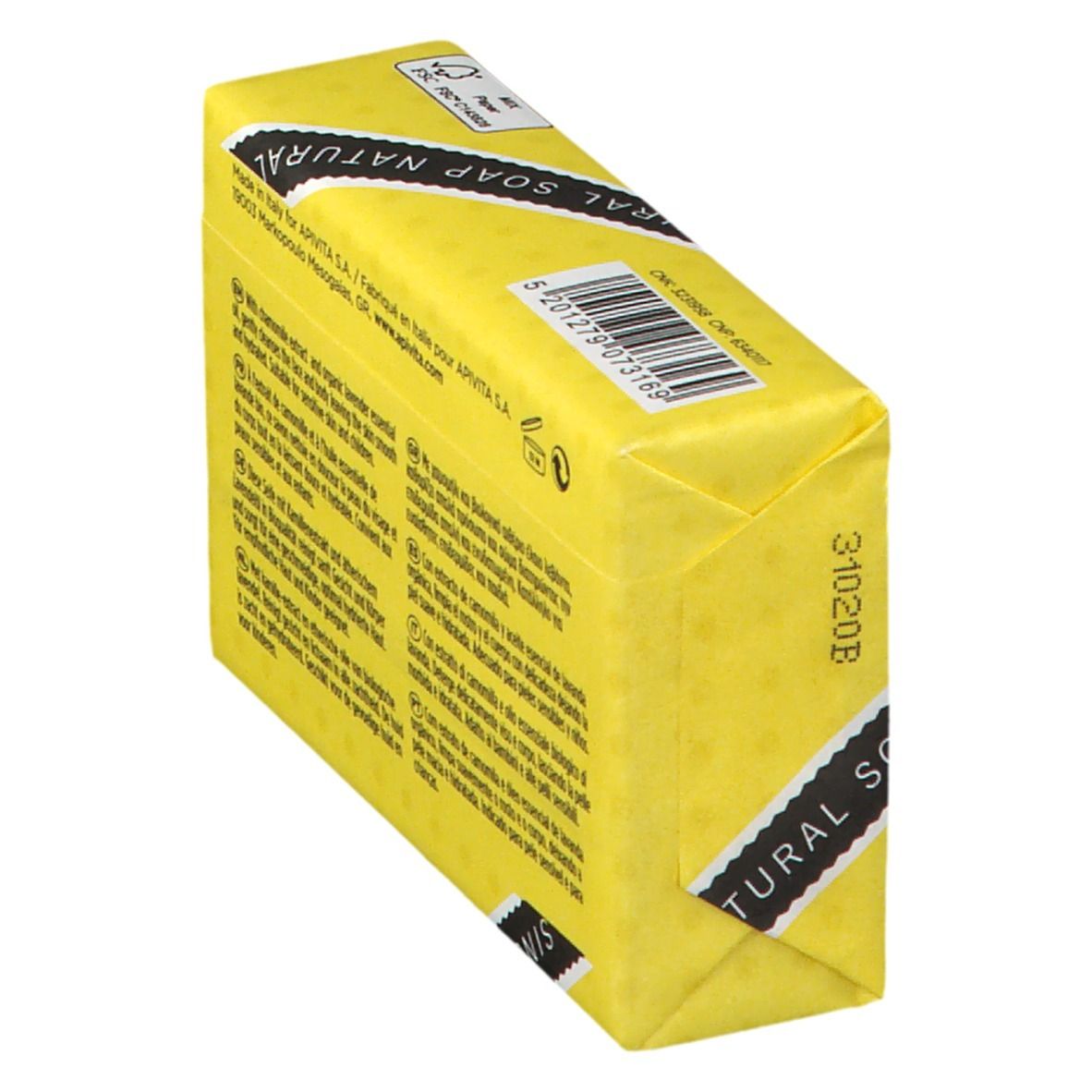 Savon naturel dans un emballage jaune avec inscription.