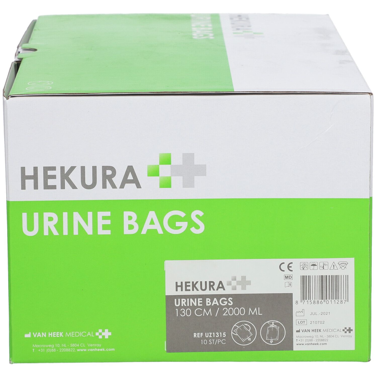 Boîte de sacs urinaires HEKURA. Emballage vert et blanc. Inscription : 130 cm / 2000 ml. Marquage CE.