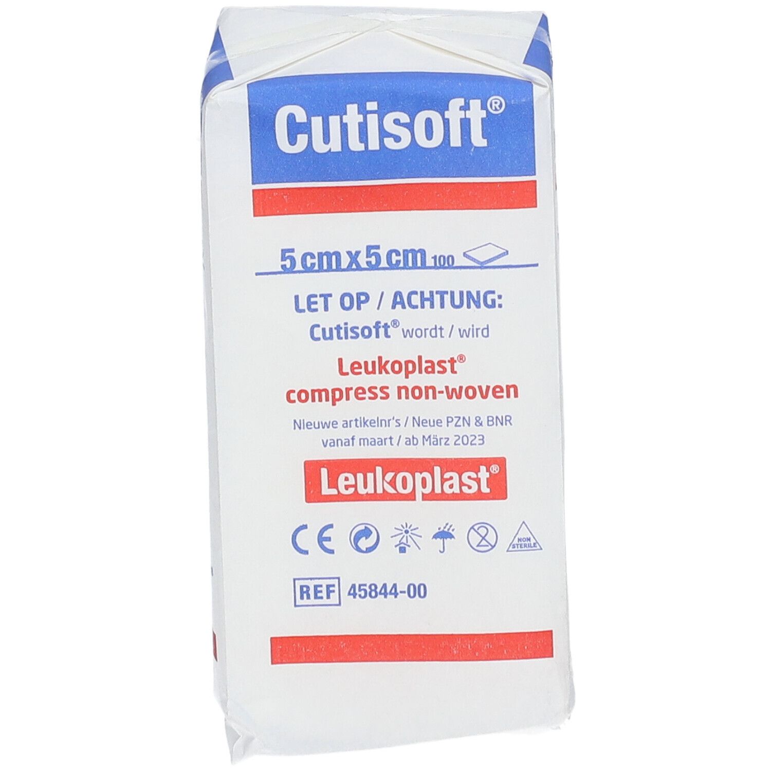 Emballage de compresses non tissées Cutisoft®, 5x5 cm. Inscriptions : Cutisoft®, Leukoplast®, 100 pièces, marquage CE.