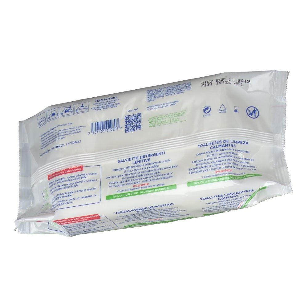 Dos du paquet de lingettes Mustela. Texte multilingue. Code QR et symboles de recyclage. Date de péremption.