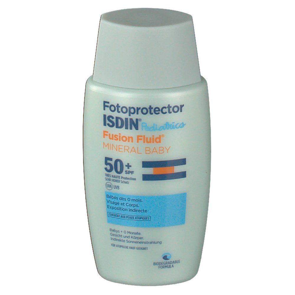 Flacon de protection solaire pour bébés. Étiquette bleu et blanc. Texte: ISDIN, Fusion Fluid Mineral Baby SPF 50+.