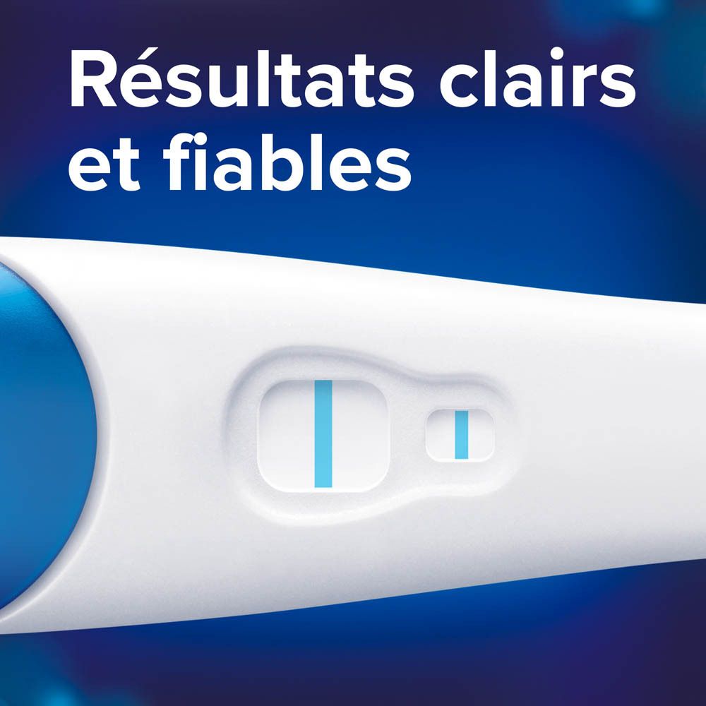 Gros plan sur le test de grossesse. Éléments bleus et blancs.