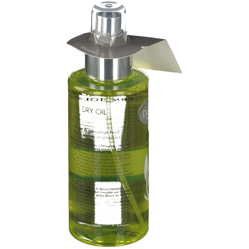 Flacon en verre vert avec vaporisateur. Étiquette avec texte. Étiquette "-3€".