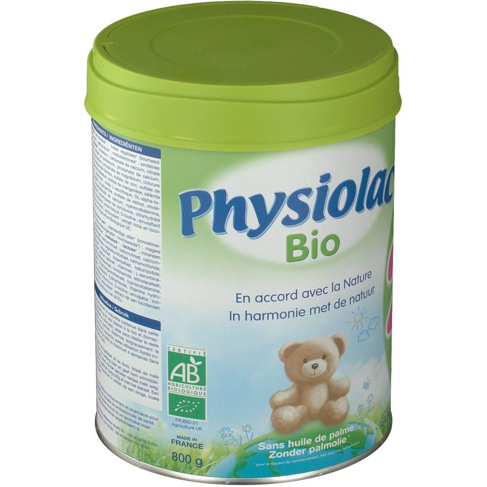 Boîte de lait en poudre Physiolac Bio 2. Boîte verte et blanche avec couvercle. Inscription : Physiolac Bio, 2, 6-12 mois. Label AB Bio.