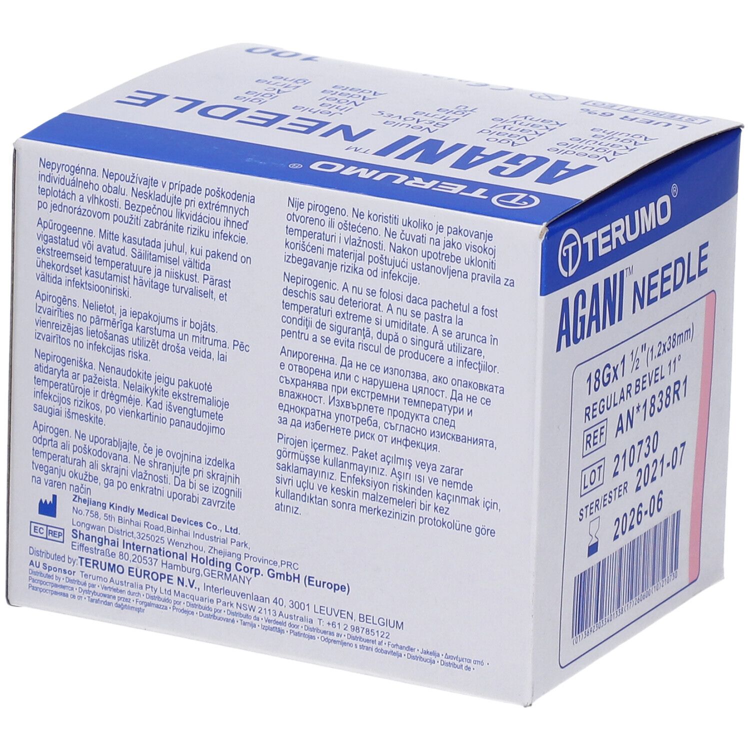 Boîte Terumo Agani Needle. Inscription : 18G x 1 1/2 (1.2x38mm), Regular Bevel 11°. Avertissements multilingues et informations fabricant.