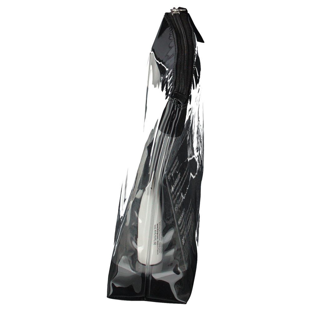 Trousse de toilette transparente avec fermeture éclair noire. Contient une bouteille blanche. Vue latérale.
