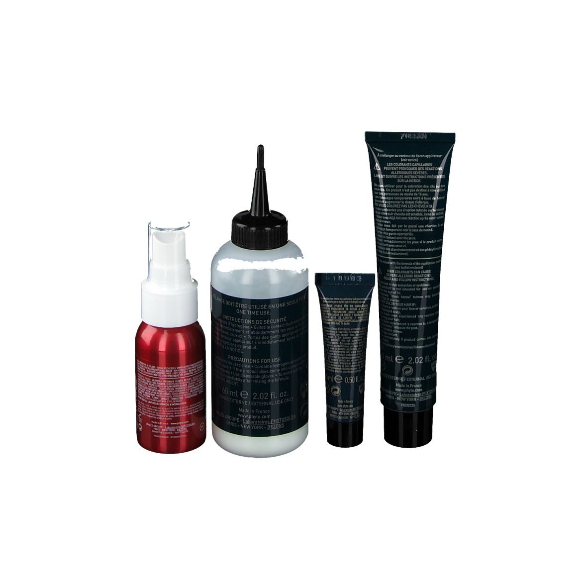 Ensemble de quatre produits. Comprend un flacon pulvérisateur, une bouteille, un petit tube et un tube. Emballage noir et rouge.