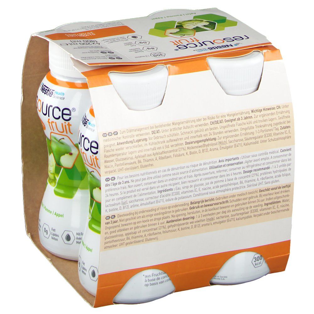 Emballage de quatre bouteilles Resource Fruit Pomme. Bouteilles blanches avec étiquette verte et image de pomme. Emballage en carton avec informations produit.