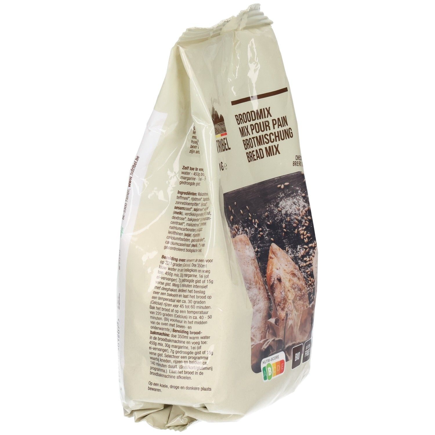 Sachet de mélange à pain, vue latérale. Inscriptions: Nutribel, Broodmix, Bio, sans gluten. Texte.