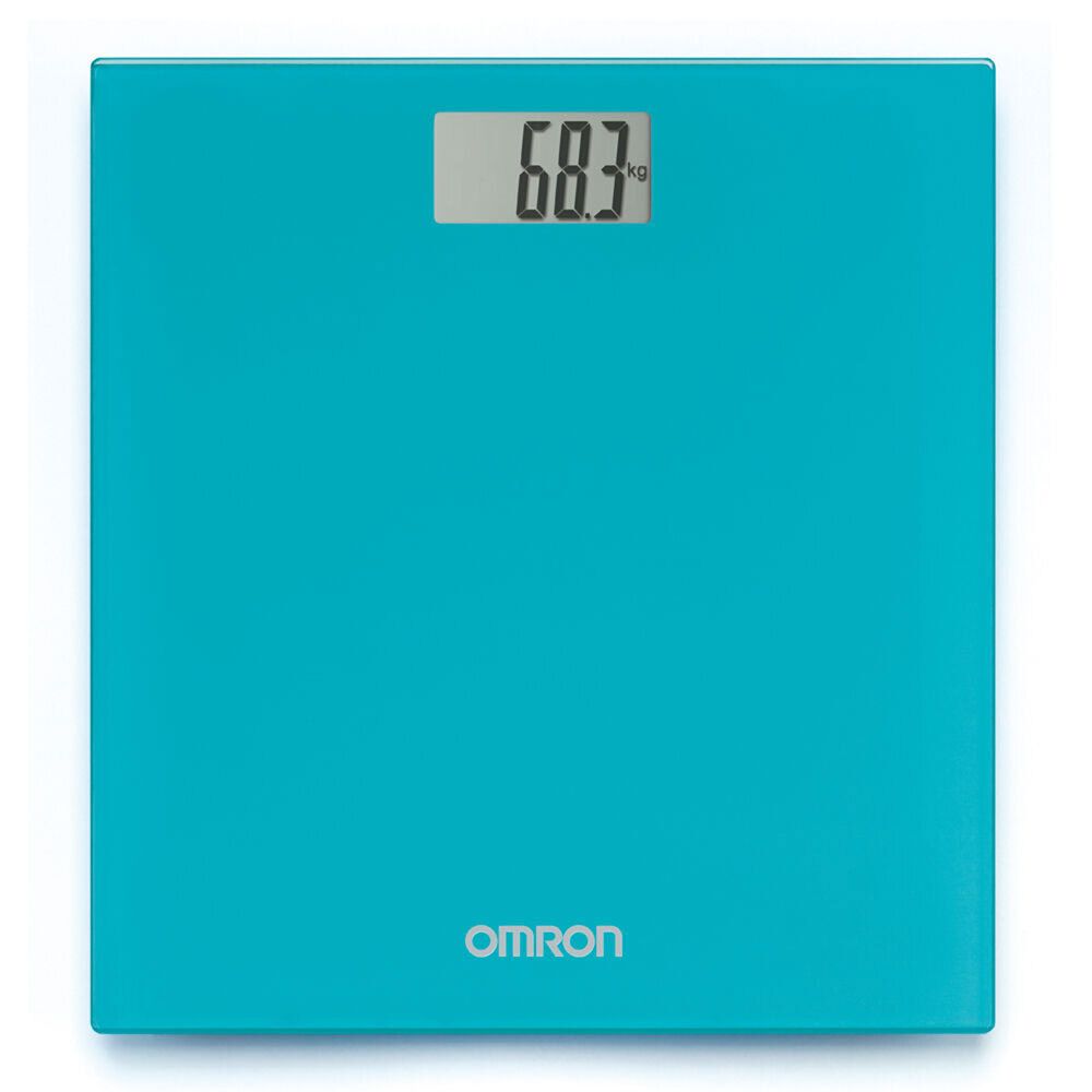 Balance numérique bleue. Rectangulaire, affichage numérique. Logo OMRON en bas. Affichage du poids: 68.3.