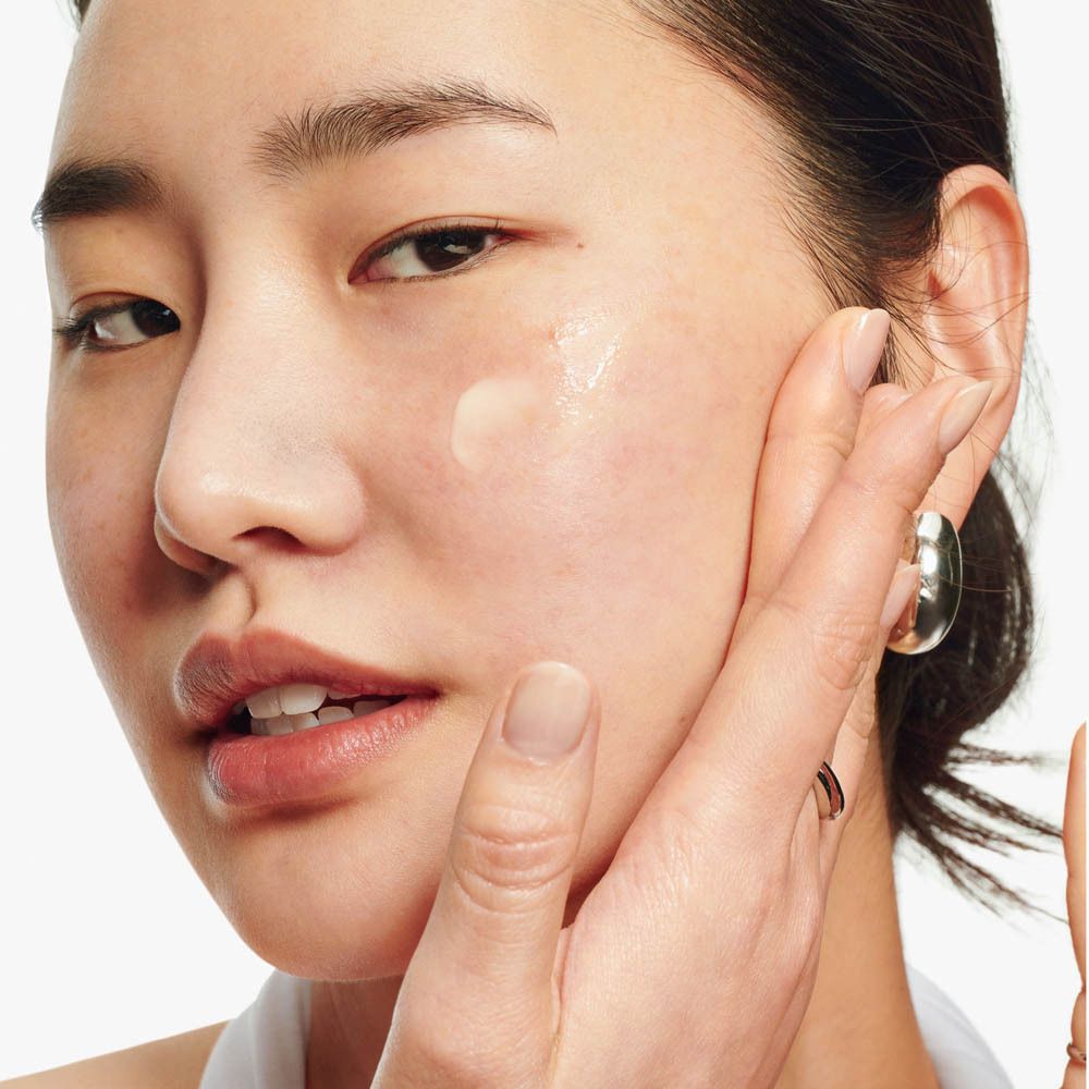 Flacon de gel hydratant Clinique Dramatically Different dans son emballage.