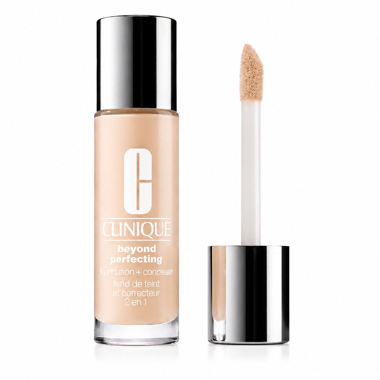 Arrière du flacon Clinique Beyond Perfecting Foundation + Concealer avec informations produit.