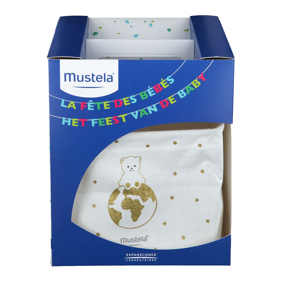 Coffret cadeau ouvert avec lange. Inscription: Mustela. Décoration avec étoiles et ours.
