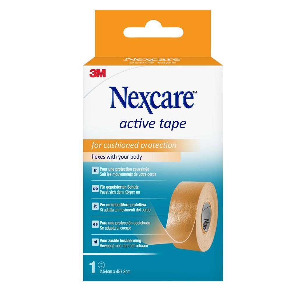 Boîte de Nexcare active tape. Rouleau beige, 2,54 cm x 4,57 m. Boîte orange avec nom du produit.