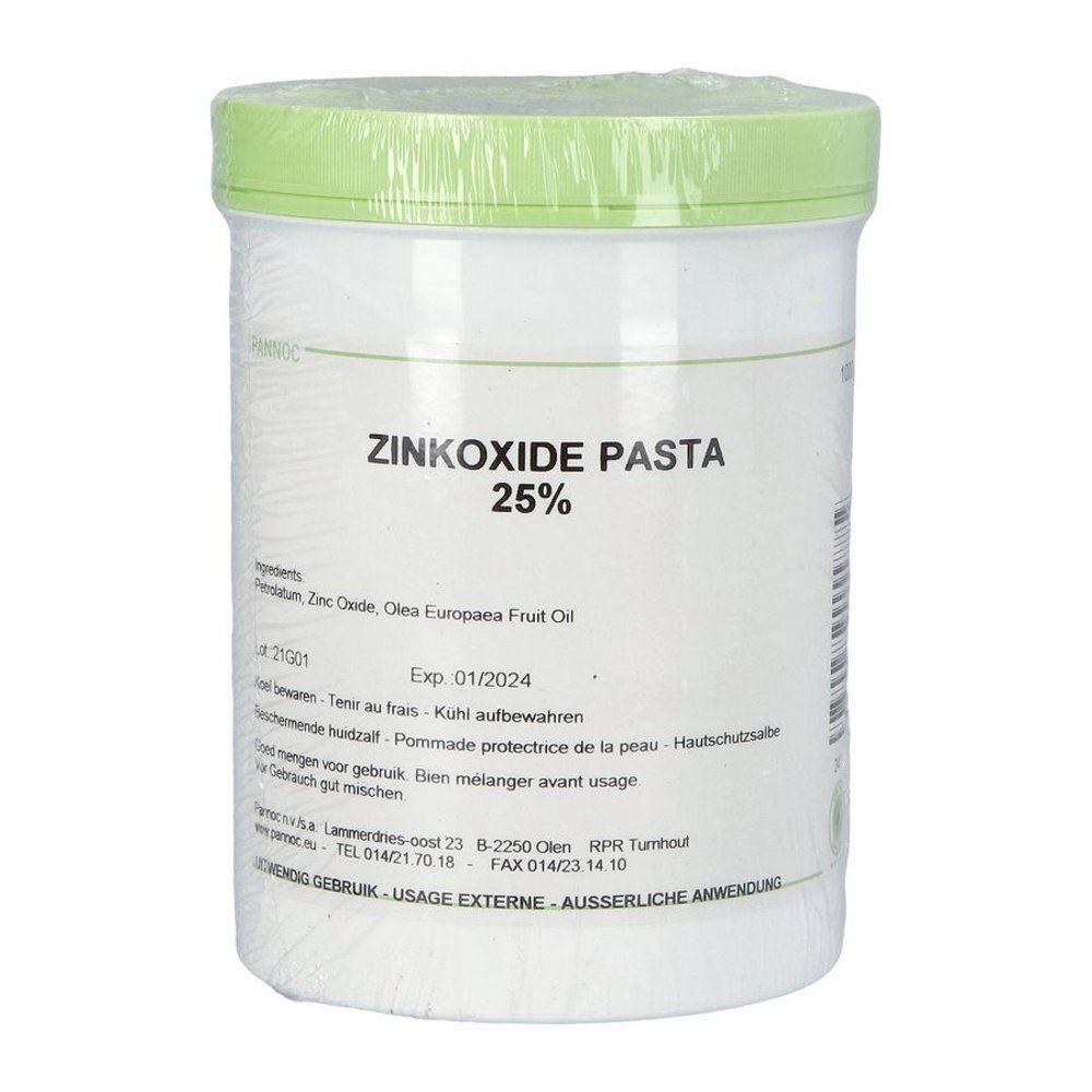 Pâte d'Oxyde de Zinc 25% dans un récipient blanc avec couvercle vert. Inscriptions avec ingrédients et date de péremption. Emballé dans du film.