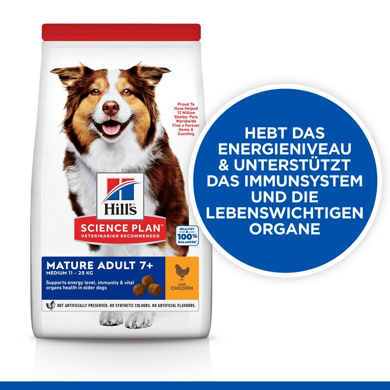 Sac de nourriture pour chiens avec chien. Inscription : Hill's Science Plan Mature Adult 7+ avec poulet. Soutient le système immunitaire et les organes.