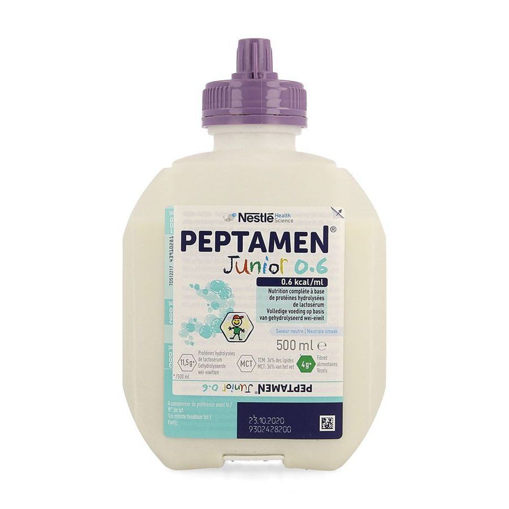 Bouteille blanche avec bouchon violet. Inscription: PEPTAMEN Junior 0.6, 500 ml. Marque: Nestlé.