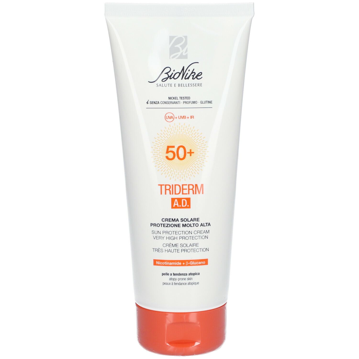 Tube blanc avec bouchon orange. Inscription : BioNike, Triderm A.D., Crème Solaire SPF50+. Texte en italien et français.