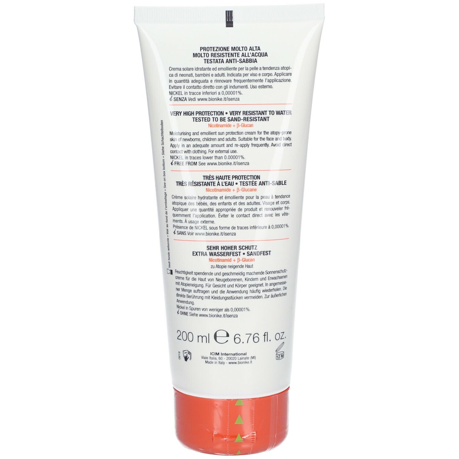 Dos d'un tube blanc avec bouchon orange. Texte en plusieurs langues, dont l'allemand, le français et l'italien.