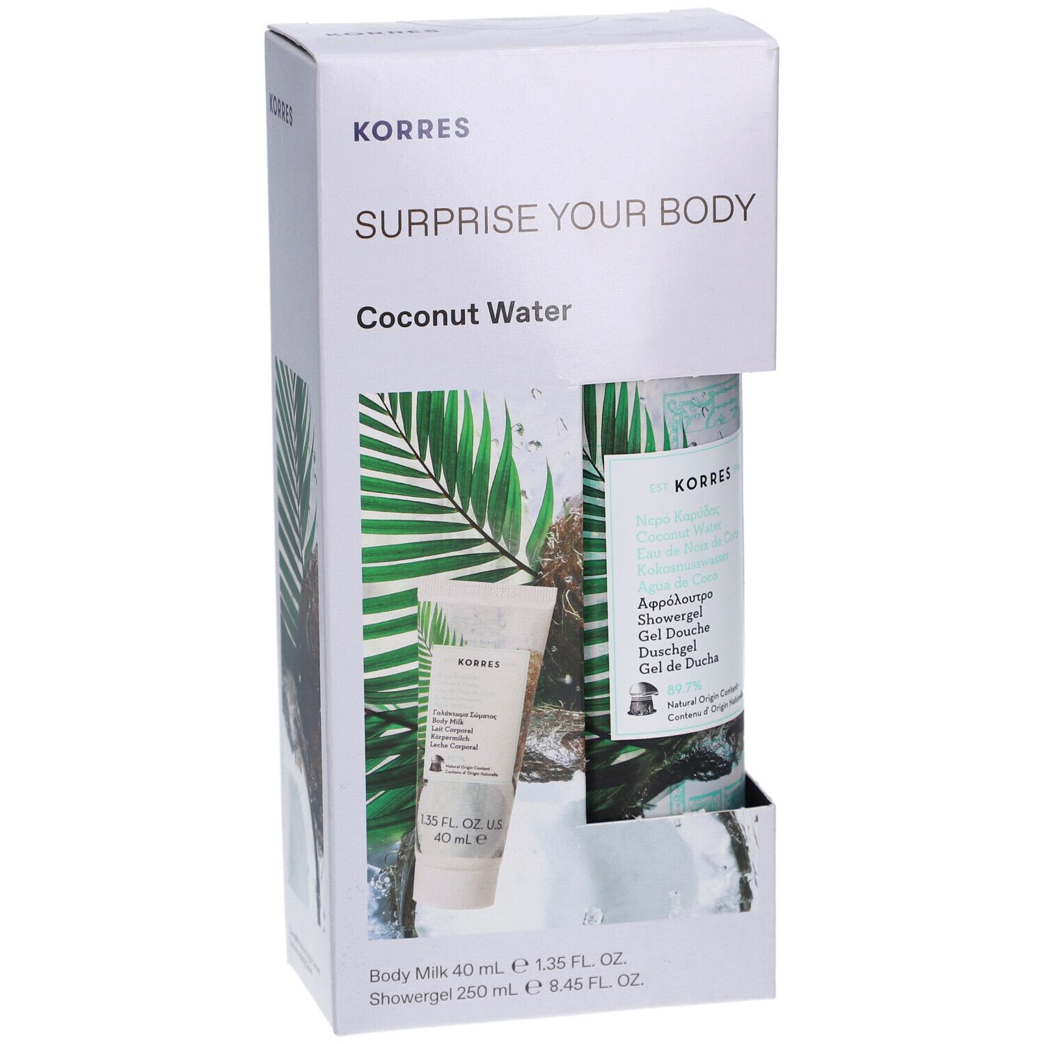 Coffret KORRES. Contient lait corporel et gel douche. Emballage blanc avec nom et logo du produit. Motif noix de coco.